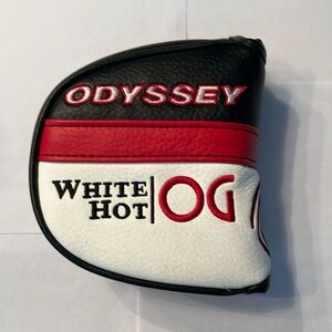 Odyssey White Hot OG Mallet Putter Cover
